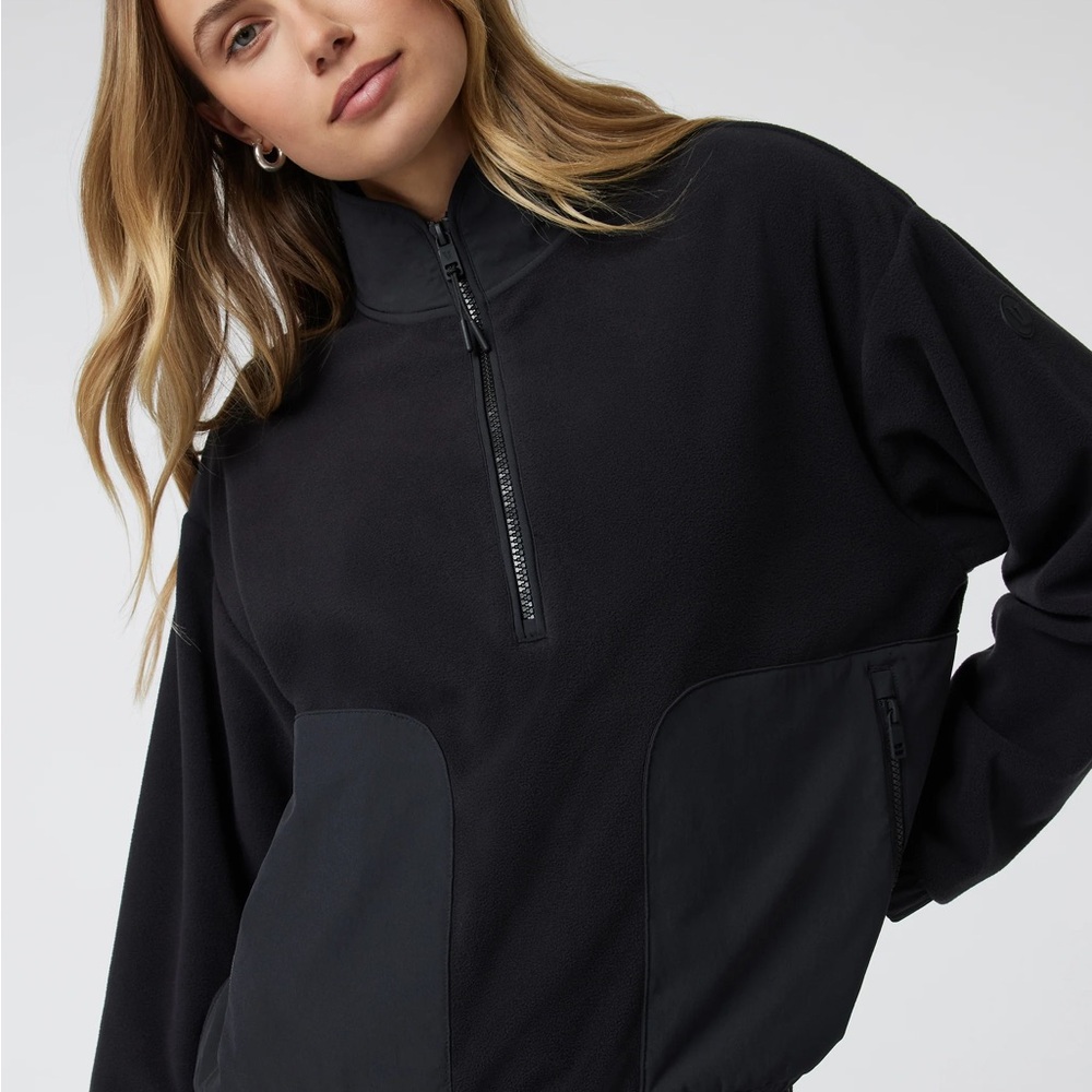 NWT Vuori Black Aspen Half-Zip Fleece